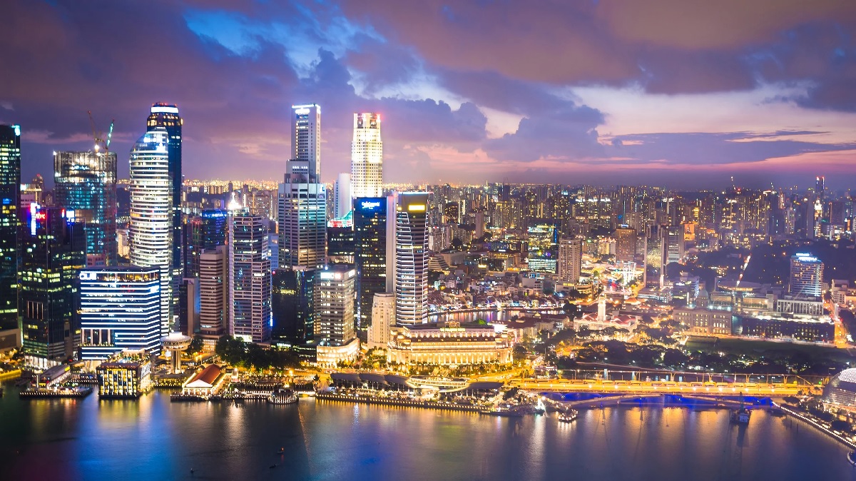 Singapore: The Reason Behind Its Economic Success