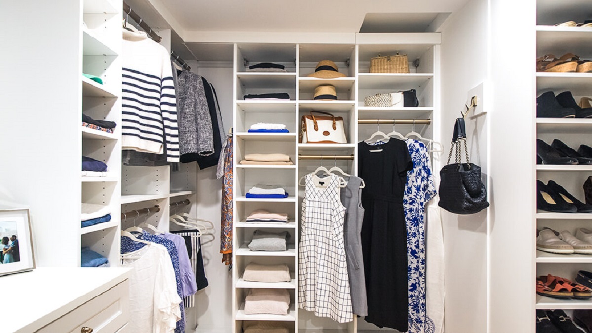 Master the Art of Packing: Your Guide to Proper Clothes Storage