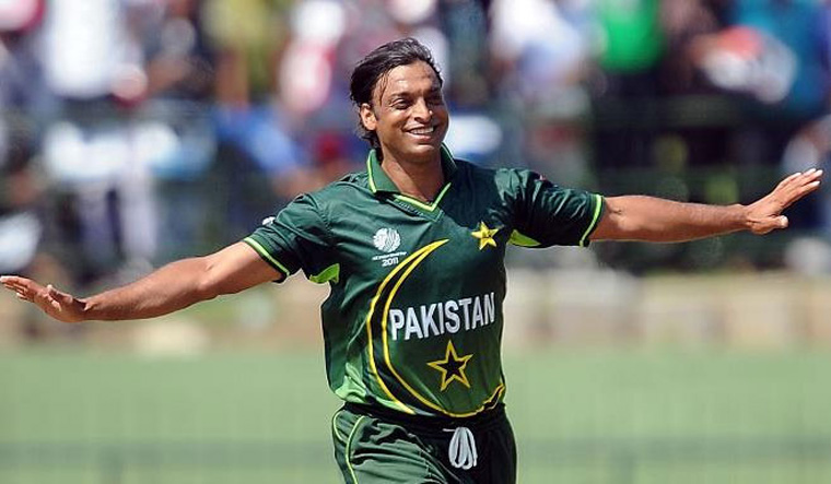 Shoaib Akhtar top 10