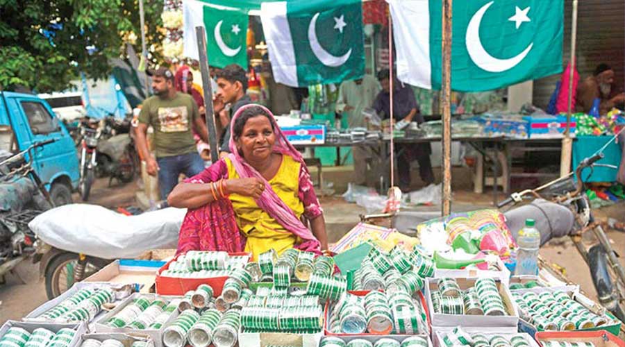 stabilizing Pakistan's economy