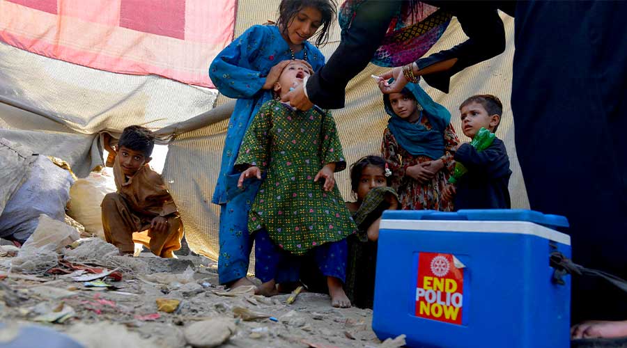 Pakistan polio multiple vaccine