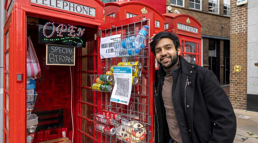 Pakistani entrepreneur phone booths