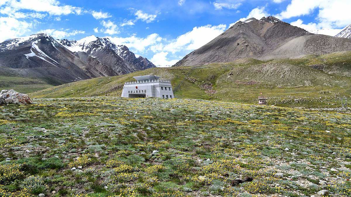 Khunjerab border