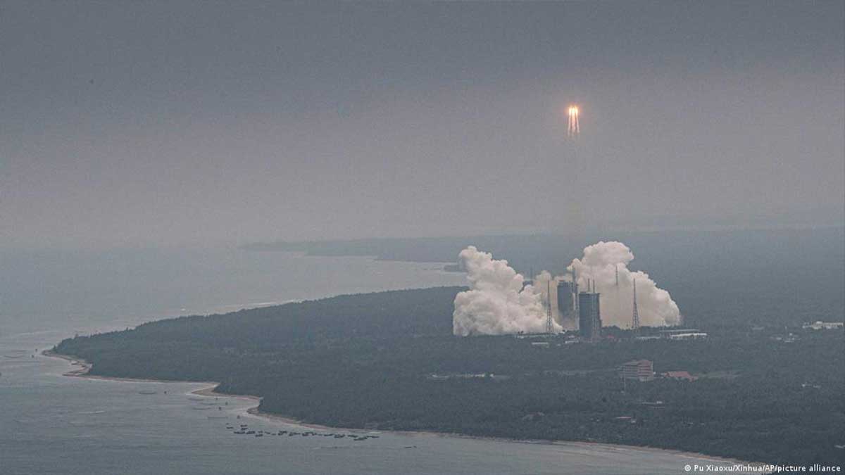 rocket in Indian Ocean