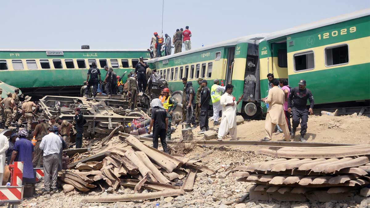 Ghotki trains