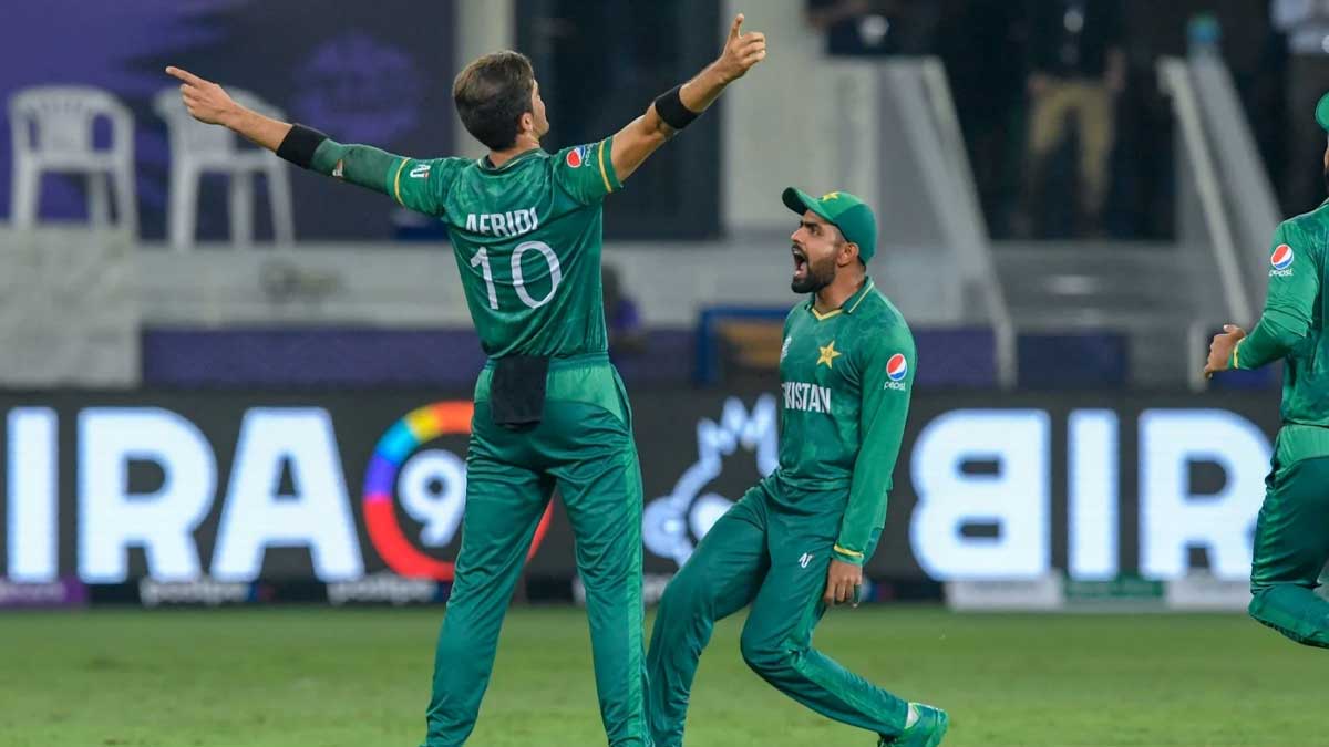 Babar, Rizwan, Shaheen lead Pakistan to historic World Cup victory against  India - Latest Breaking News | Top Stories |Sports |Politics |Weather