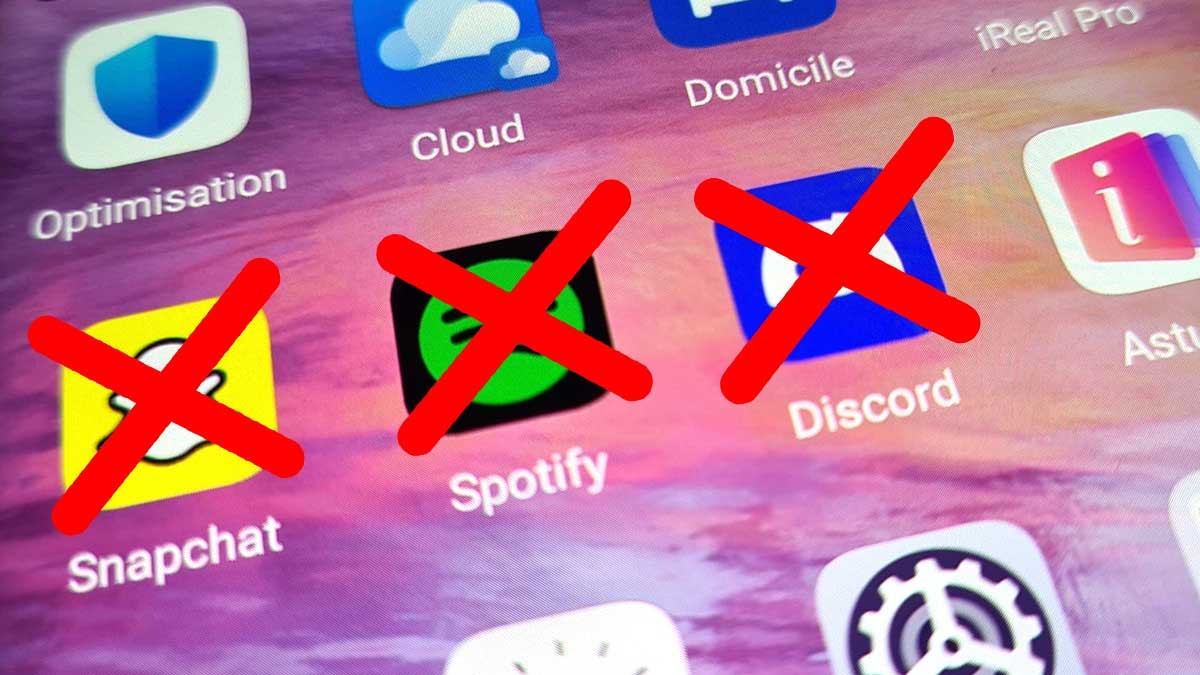 Spotify Discord Snapchat