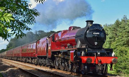steam engine tourism train