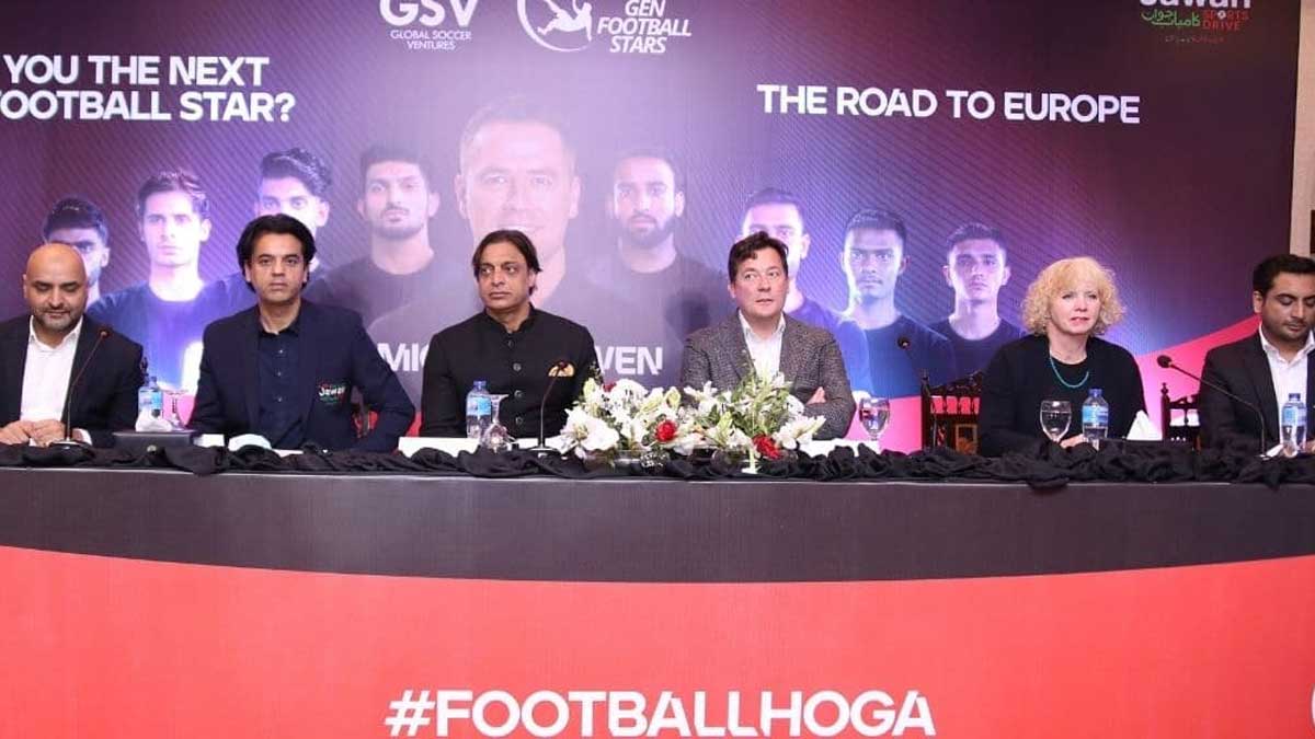 Pakistani footballers