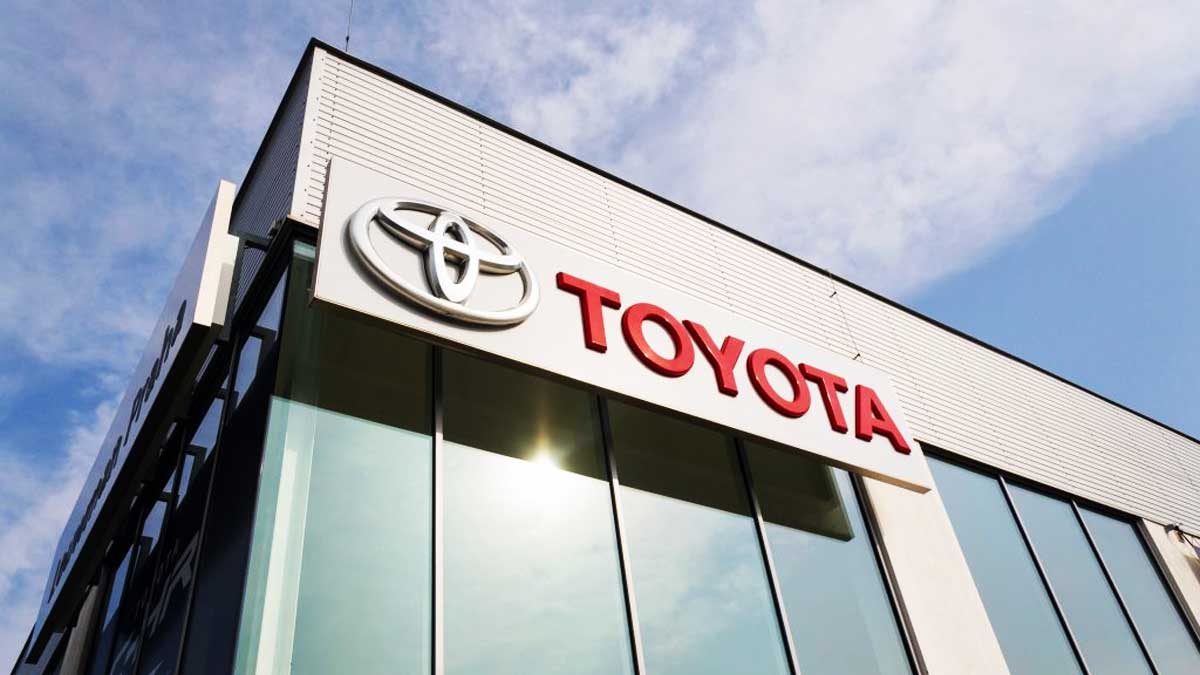 Toyota bookings