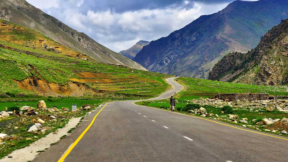 Saiful Muluk road