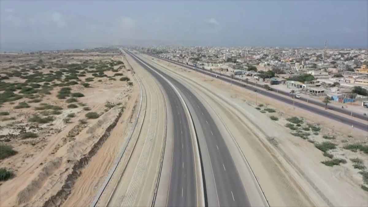 Eastbay Expressway