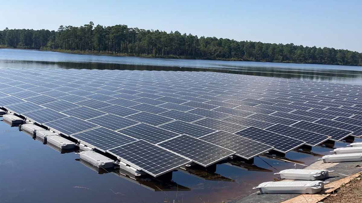 floating solar power