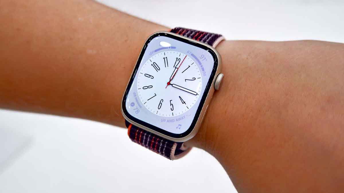 Apple Watch Series 8