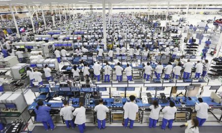 Why did USA fall behind China in cell phone production