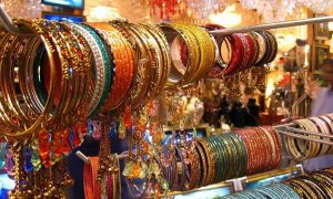 Inflation Reduces Eidul Fitr Holiday Spirit As Prices Soar in Pakistan