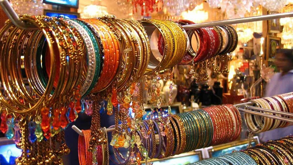 Inflation Reduces Eidul Fitr Holiday Spirit As Prices Soar in Pakistan