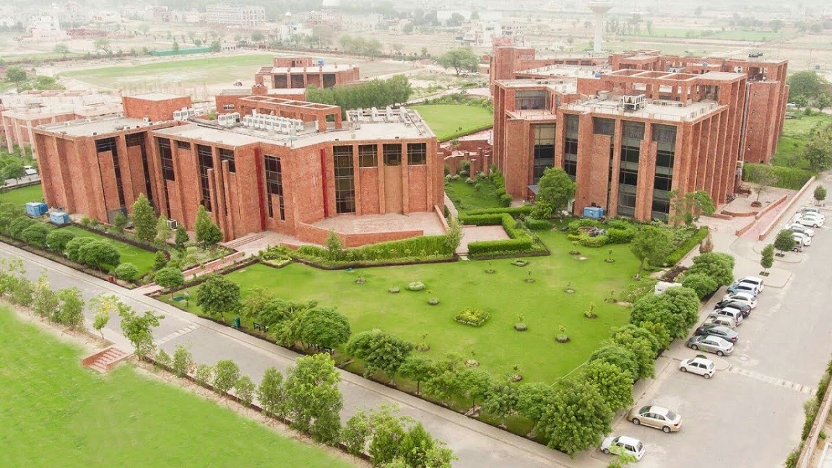 beaconhouse university