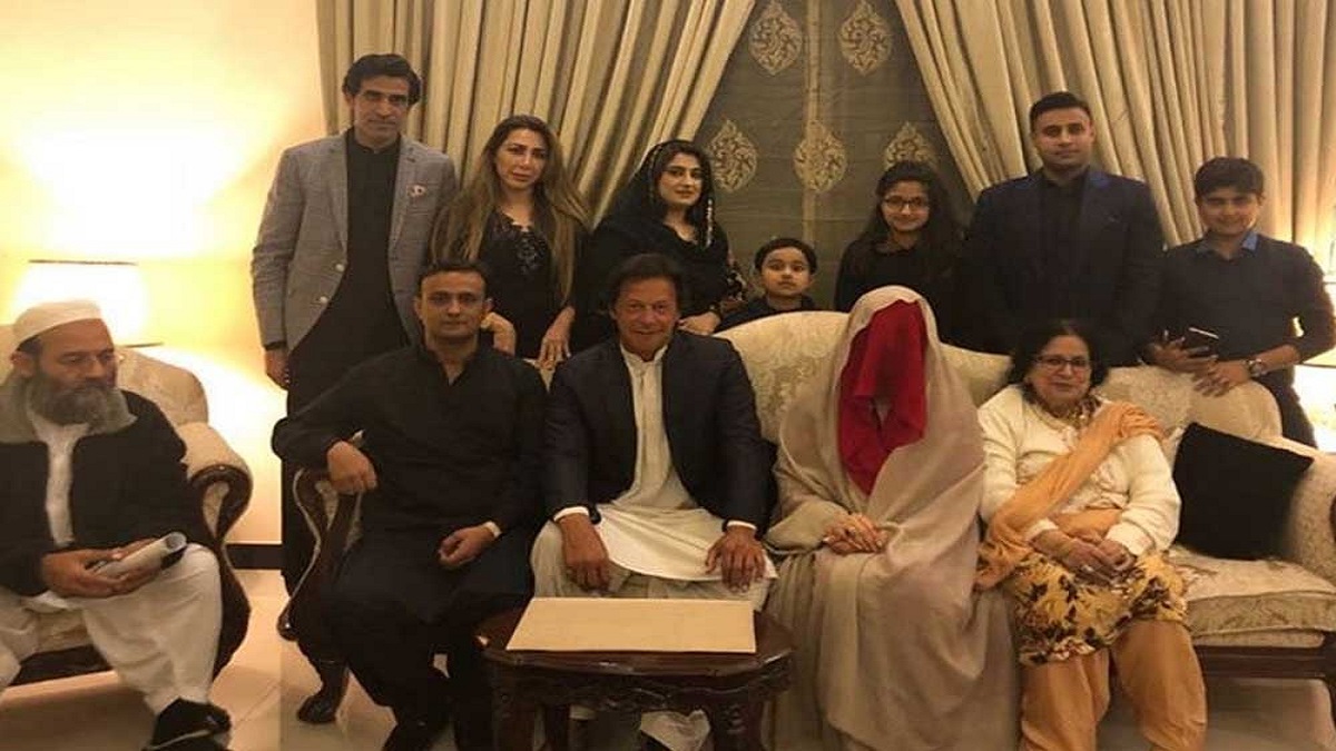 Imran Khan Married Bushra Bibi During Iddat Period