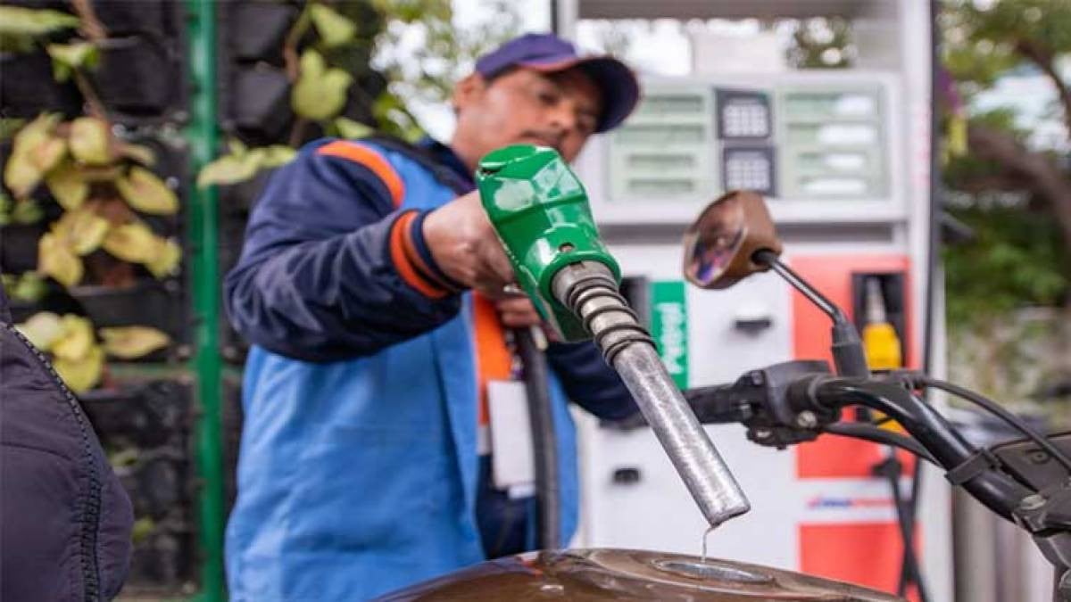 Pakistan Government Pushes Forward With Petrol Subsidy Scheme Despite IMF Assurances