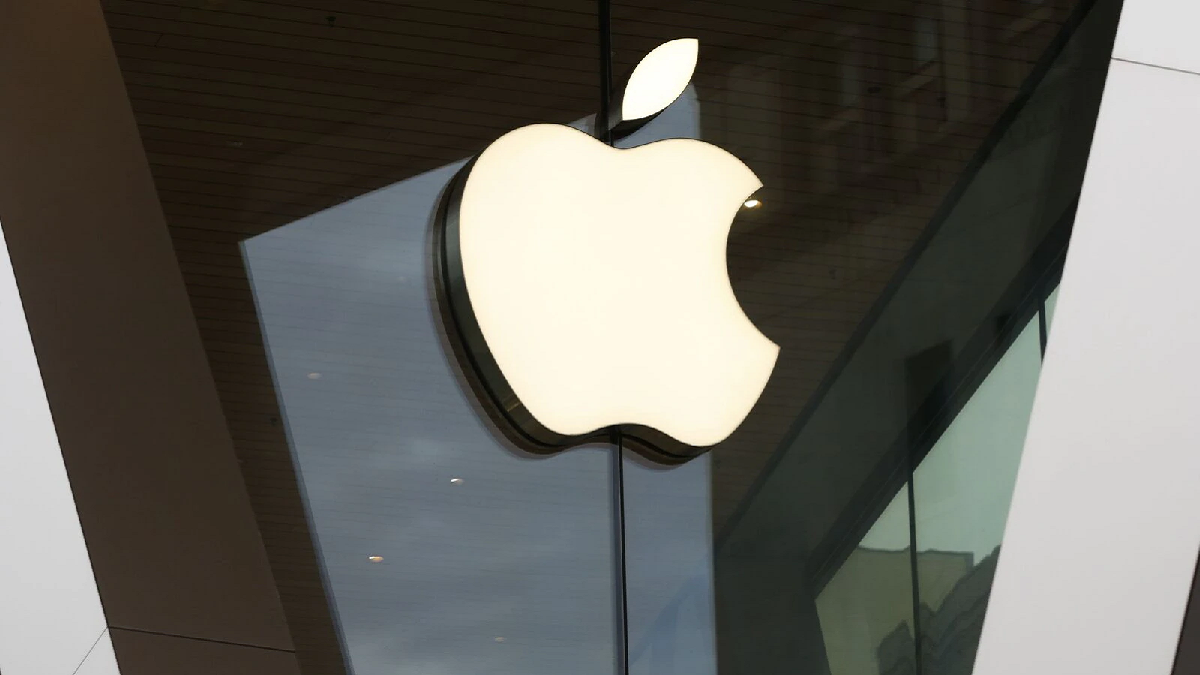 apple ceo iphone
