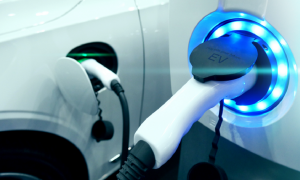 GM Survey Reveals Growing Interest in Electric Vehicles in UAE and Saudi Arabia