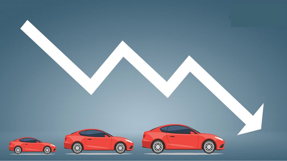 car sales decline in pakistan