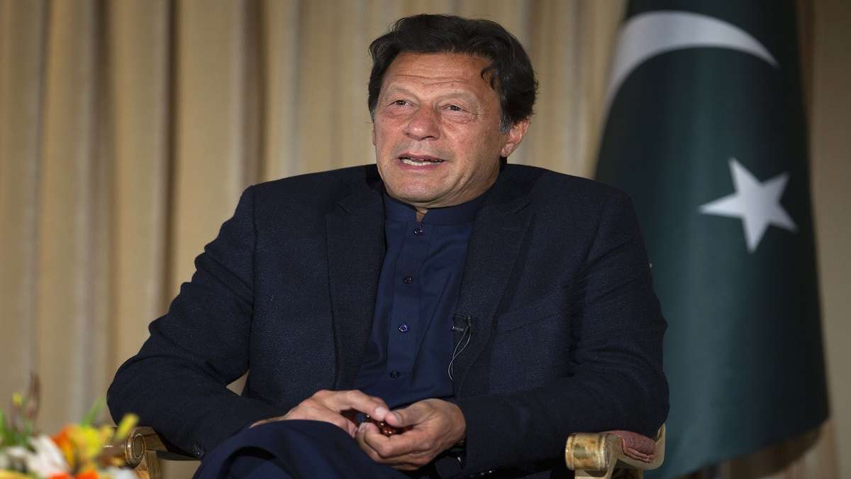 Imran Khan Dismisses Threats of a 'King's Party' Amidst Defections from PTI