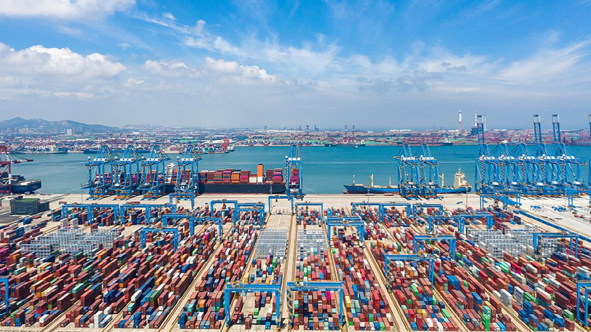 UAE's Bid for Control of Karachi Port Terminals Prompts Prospect of Landmark Foreign Dea