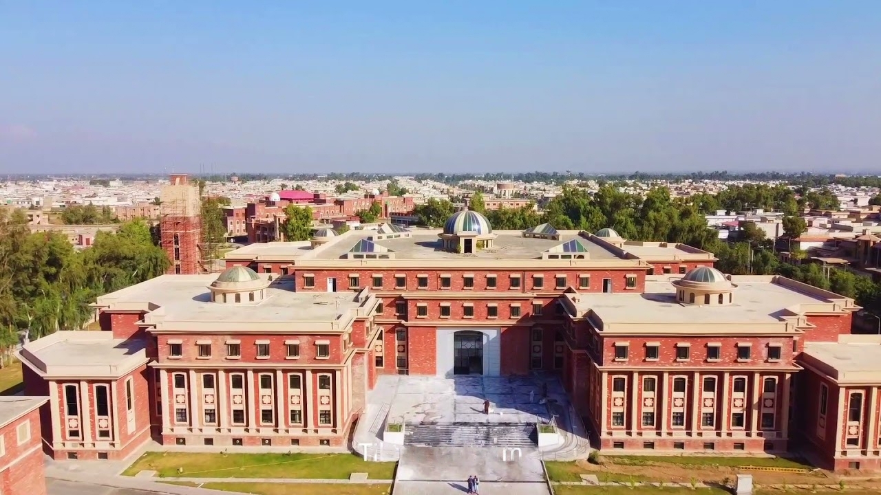 Bacha Khan Medical College in Mardan celebrated its second convocation on Saturday, honoring its graduates and high-achievers with degrees and gold medals. 